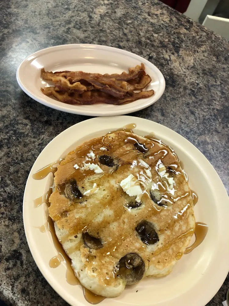 Banana Pancakes and Bacon